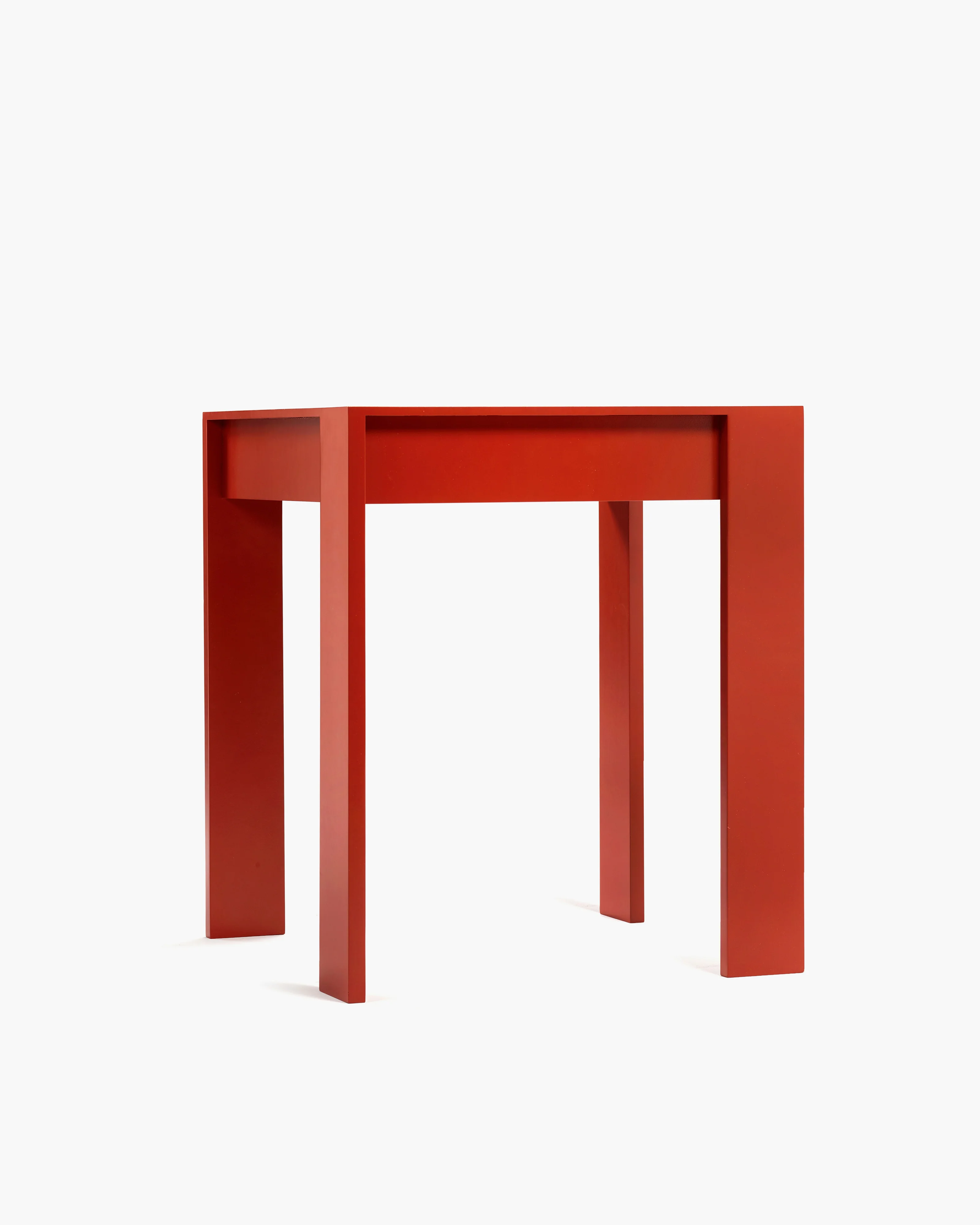 Side table beech red Malé - Image 4